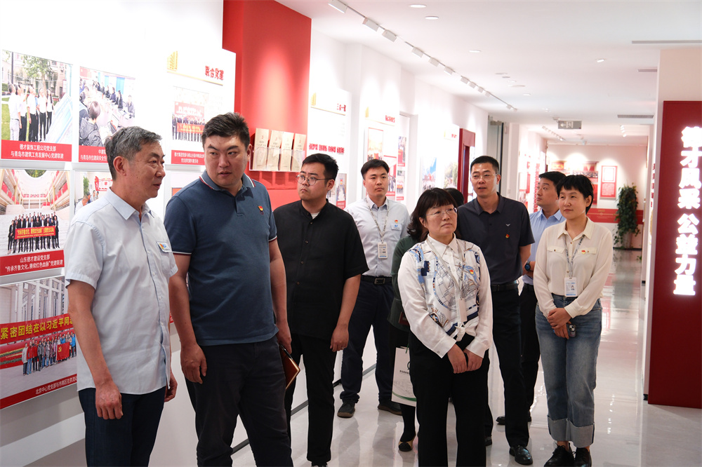 党建联建 | 性爱直播
与青铁环保科技开展“红心聚力、星火共融”主题党日活动(图1) 图片