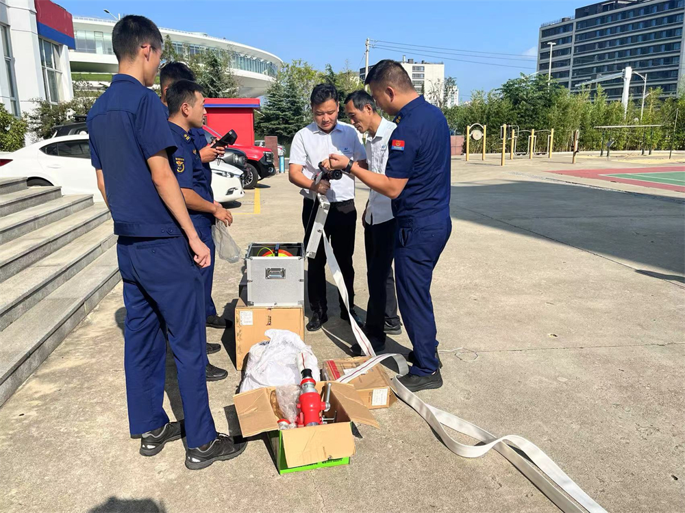 强化消防共建,践行企业担当,性爱直播
与株洲路消防救援站共筑安全防线(图2) 图片